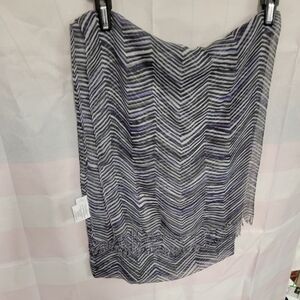 Thirty One Scarf Black/Gray Purple Accents 68 x 36